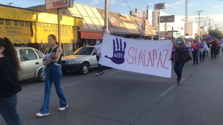 25N: diferentes colectivos se manifiestan en Ciudad Obregón