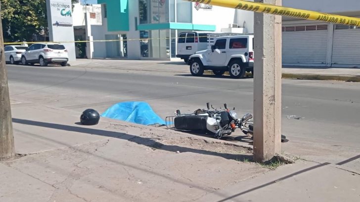 Muere motociclista cajemense en aparatoso choque
