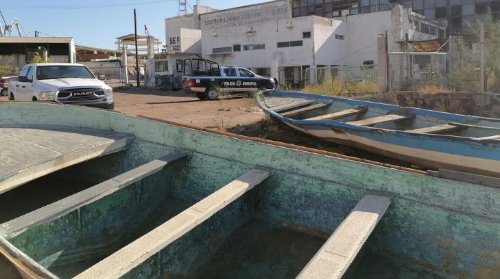 Encuentran cuerpo dentro de un tambo flotando en la Bahía de Guaymas