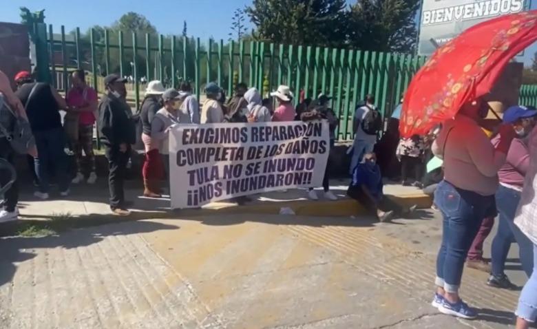 Protestan damnificados en visita de AMLO a Hidalgo