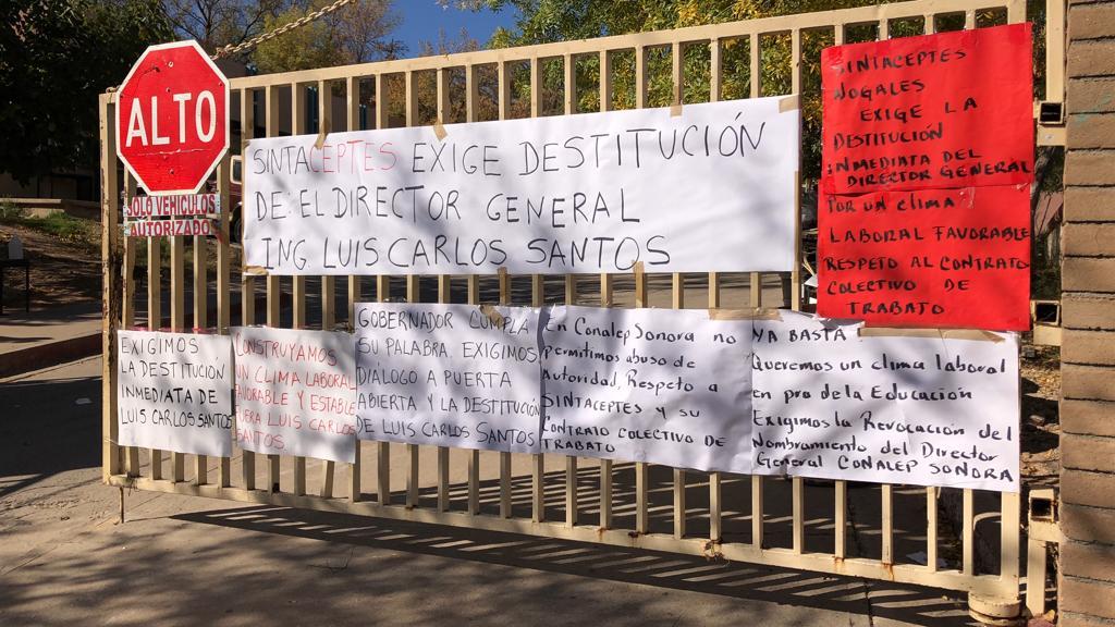 Maestros del Conalep exigen la destitución del director estatal