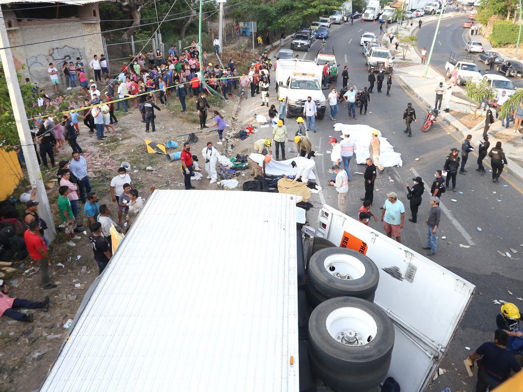 Empresa de transporte se deslinda de accidente de migrantes en Chiapas