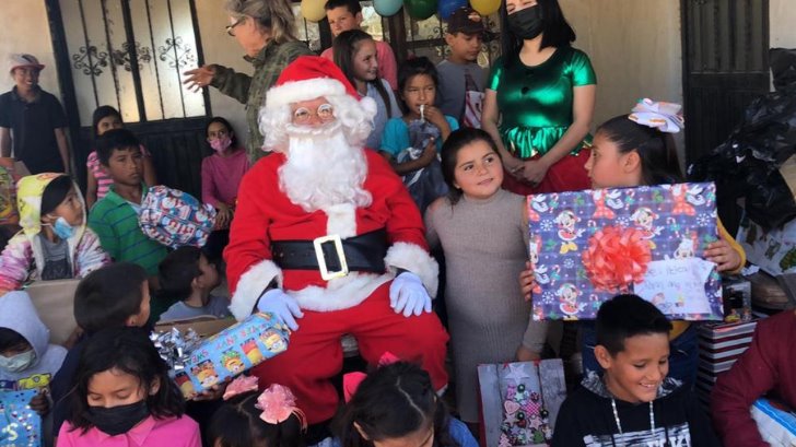 Ángeles de Girasoles y Lirio llevan una feliz navidad a niños de escasos recursos