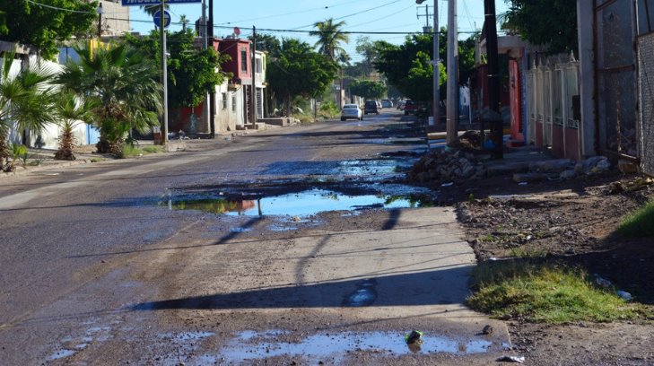 Las aguas negras de la Calle 13, un punto de infección para los ciudadanos de Guaymas