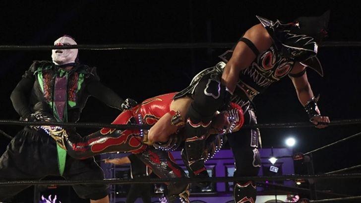 Tensión en las luchas: La Parka queda inmóvil