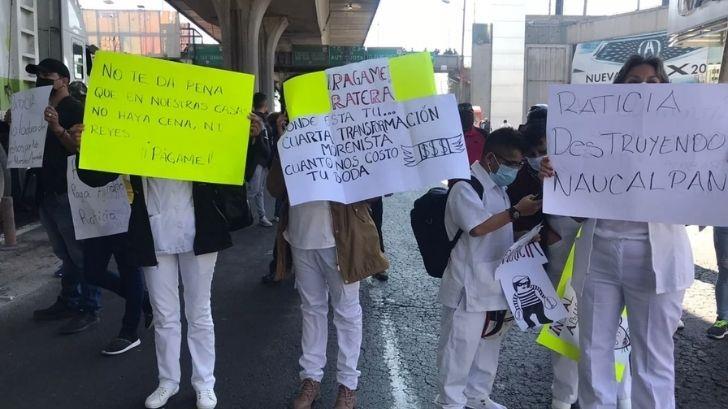 Llevamos seis quincenas sin cobrar, protestan médicos y bomberos