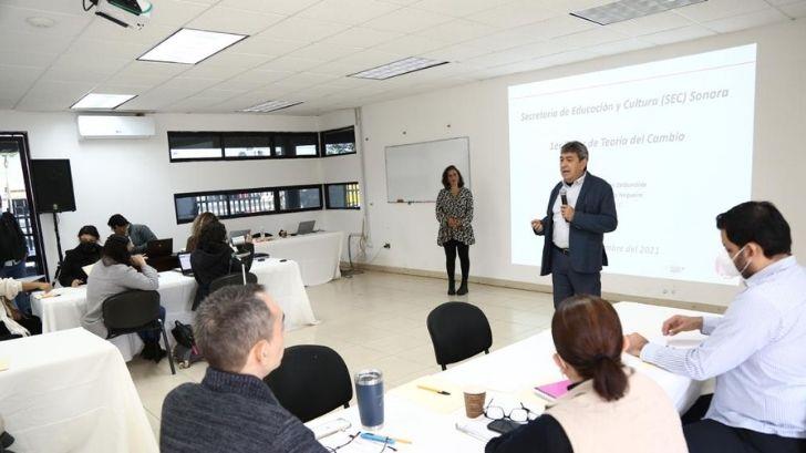 Personal de la SEC exponen experiencias en taller Teoría del Cambio