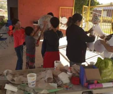 ¿Cómo se hace una piñata? Activistas imparten taller en La Sauceda