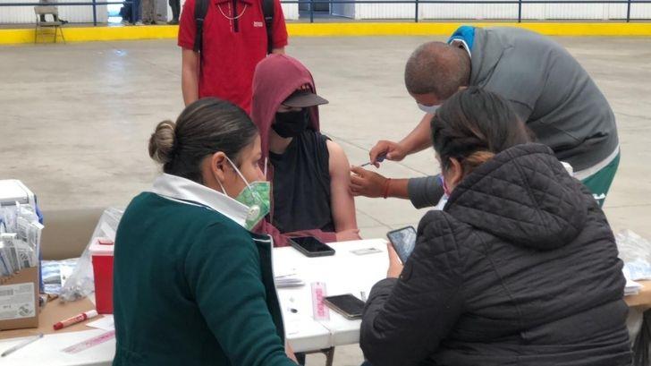Más de 3 mil adolescentes se aplican vacuna contra Covid-19 en Nogales