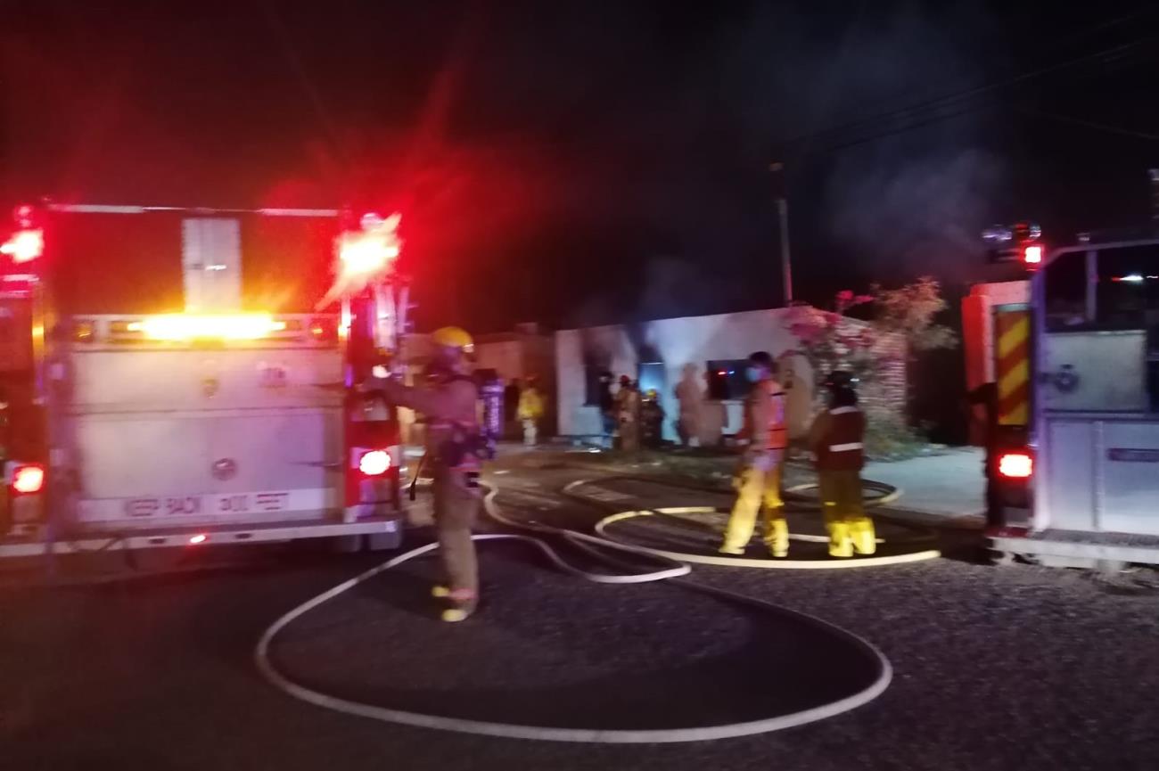 Cortocircuito ocasiona incendio en casa de Navojoa