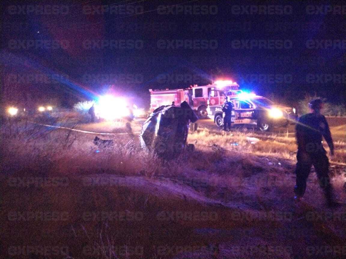 Dos muertos y tres heridos deja un accidente en tramo Tesia-Camoa en Navojoa