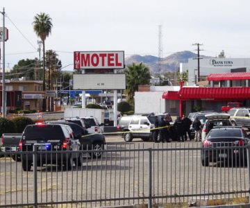 Encuentran a un hombre muerto y con evidentes signos de trauma en motel de Nogales