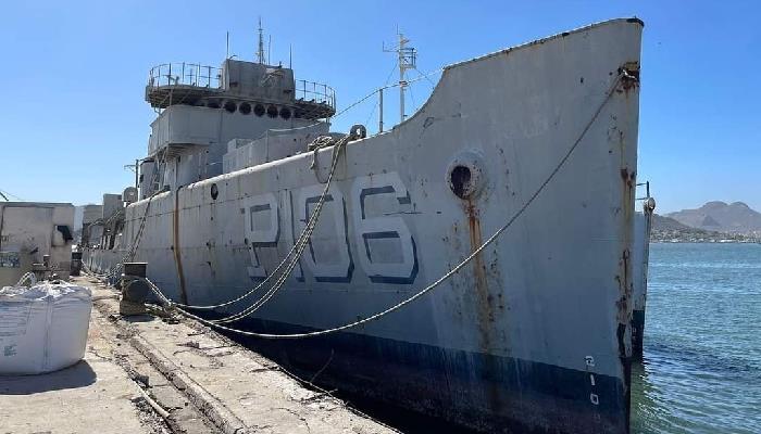 Secretario de Marina aplaza hundimiento del buque Ex Santos en San Carlos