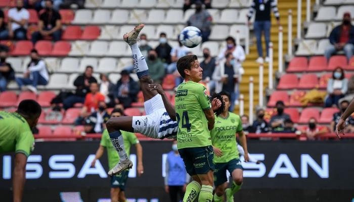 VIDEO: Impresionante gol de chilena de Avilés Hurtado en el Necaxa ante Pachuca
