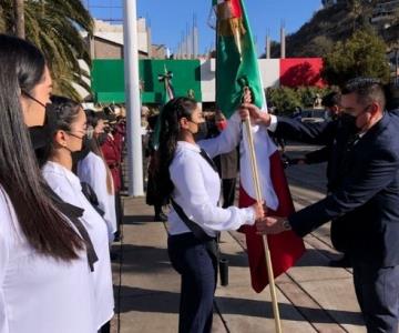 Celebran ceremonia del Día de la Bandera en Nogales