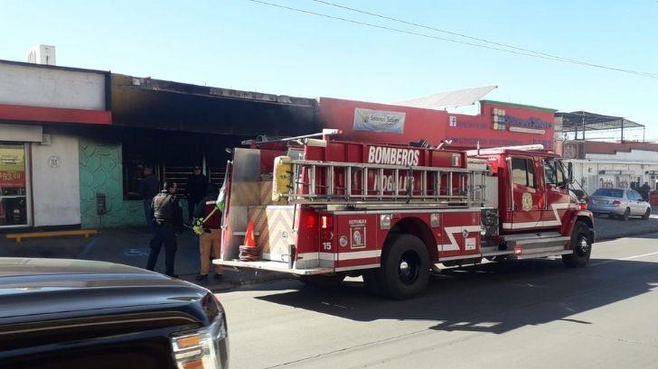Se incendia comercio en Nogales