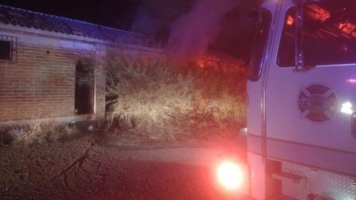 Incendio deja en cenizas una papelería en San Carlos