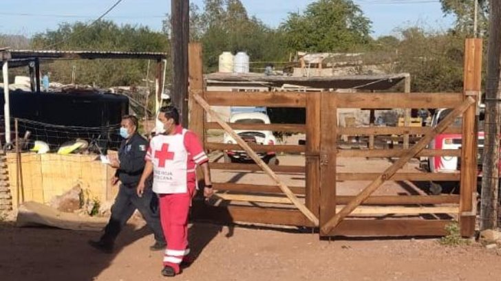 Muere hombre electrocutado en el techo de su casa