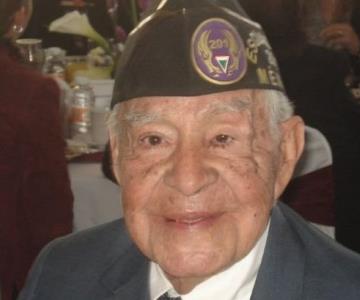 Carlos Garduño, último piloto del Escuadrón 201 fallece a los 102 años
