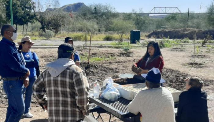 Familias acuden al segundo Domingo de Sauceda para aprender y disfrutar