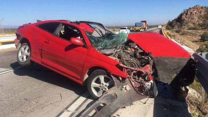 Mujer hermosillense muere en aparatoso choque en carretera a Obregón