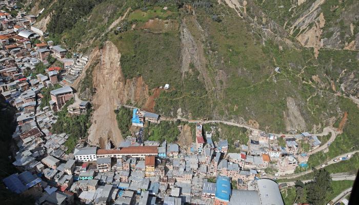 Perú de luto: deslave que sepultó 60 casas ya tiene tres victimas mortales