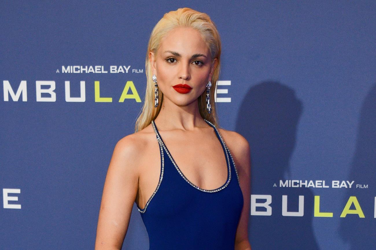 Eiza González  estrena nuevo look