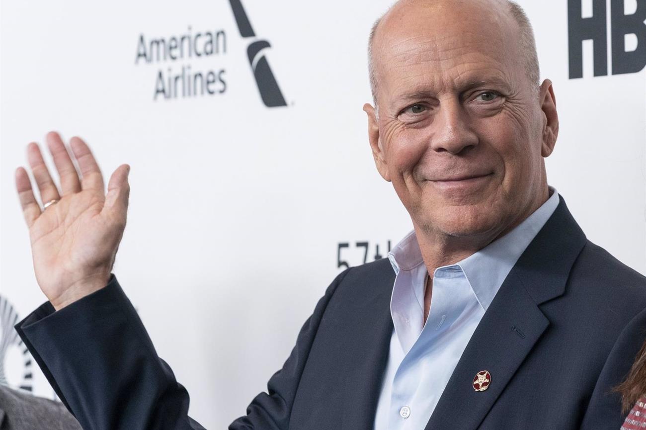 Bruce Willis se retira  de la actuación