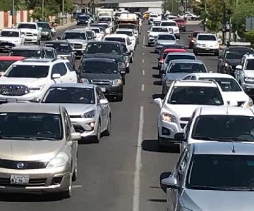 Manifestación bloquea tráfico en Rosales e Hidalgo