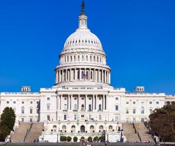 Cierran Capitolios de Estados Unidos por amenazas de bomba