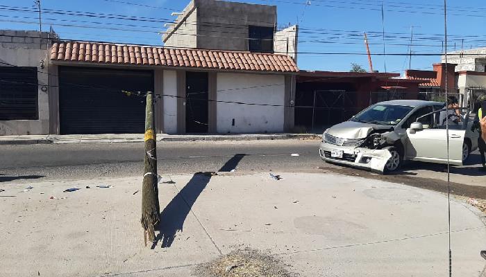 Choque en Las Torres deja varios vehículos afectados