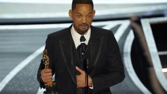 Renuncia Will Smith a la Academia