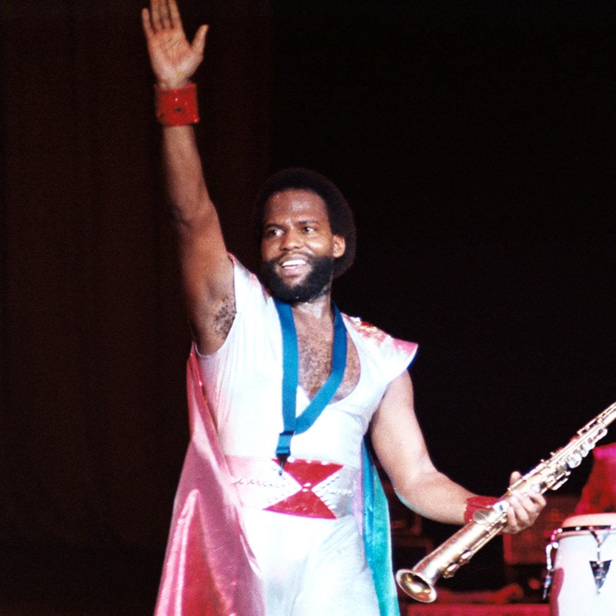 Muere saxofonista de Earth, Wind & Fire