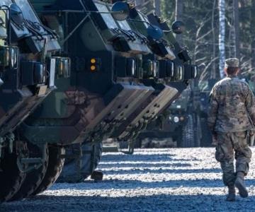 Estados Unidos reconoce que entrena a soldados ucranianos