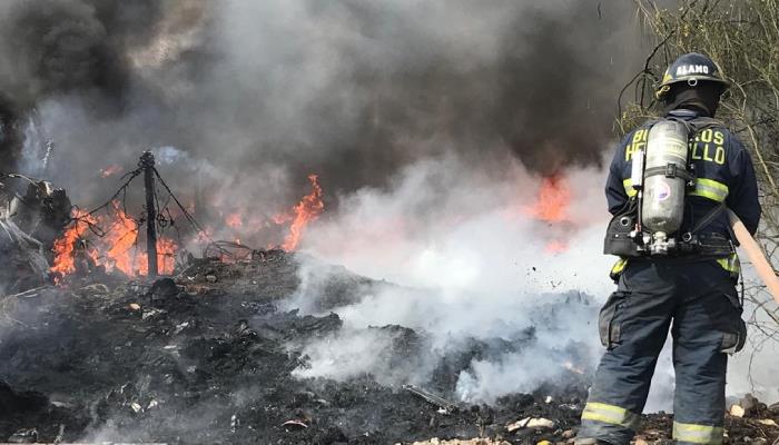 Quema de cobre terminó en incendio de casa de cartón