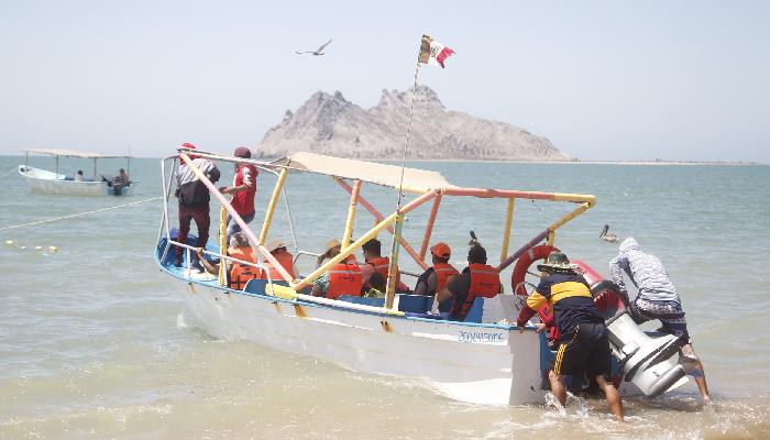 Lancheros de Bahía de Kino esperan buena afluencia