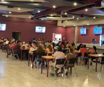 San Carlos: restaurantes se llenan en el Día de las Madres