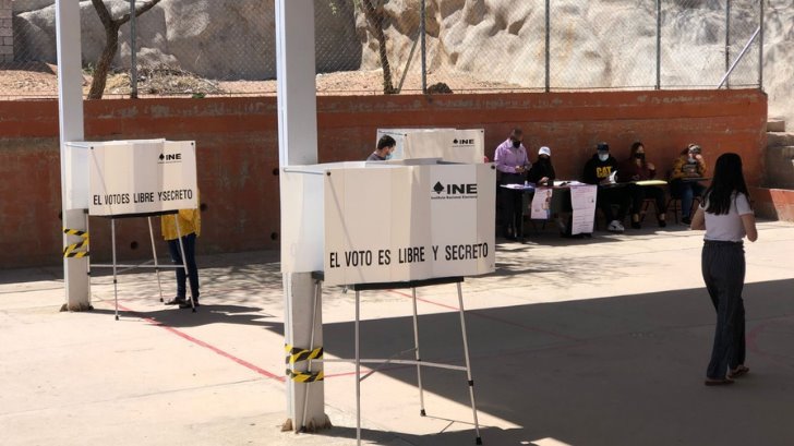 Predominan abuelitos en la Consulta de Revocación de Mandato en Nogales