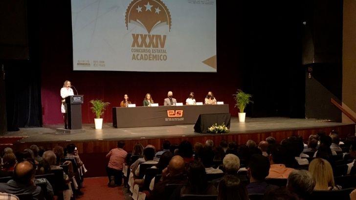 Cobach Sonora; reconocen a alumnos ganadores del Concurso Estatal Académico