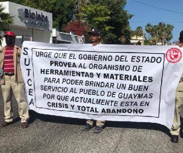 Guaymas: Sindicatos marchan en el Día del Trabajo por un mejor servicio de salud