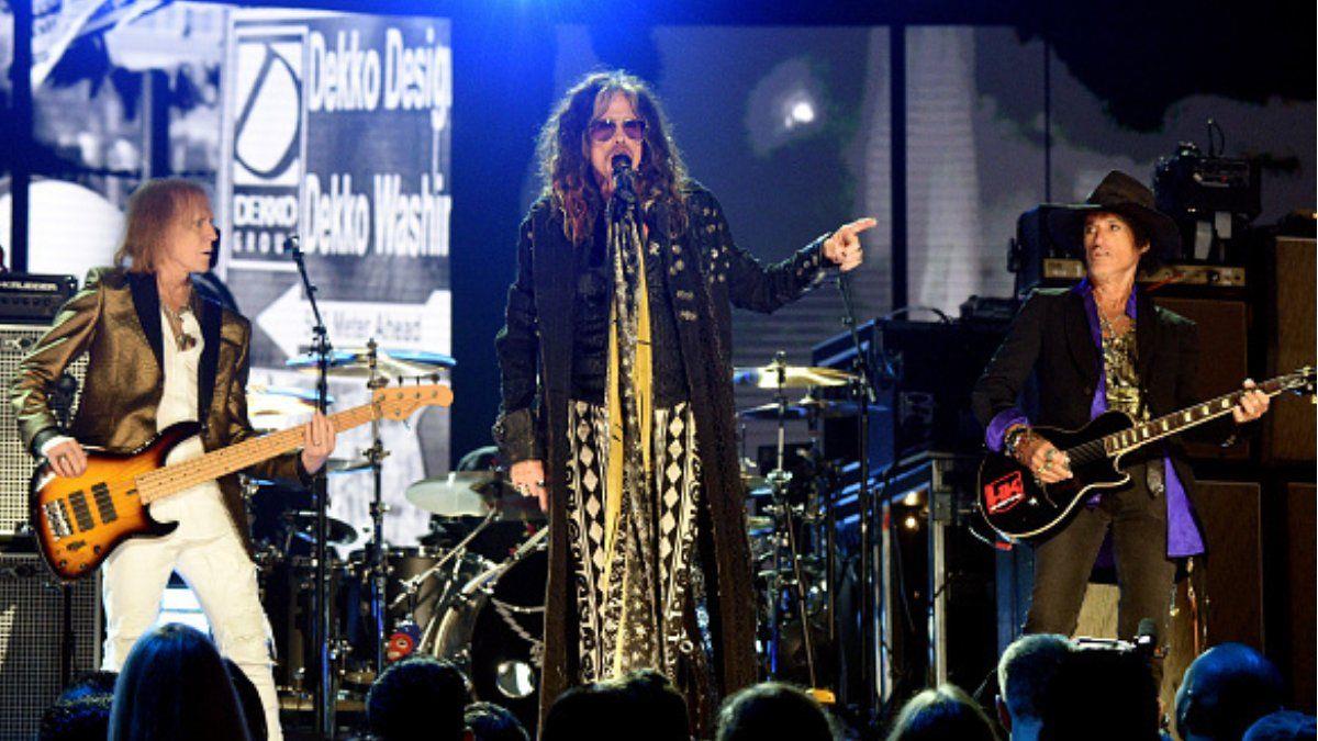 Aerosmith cancela shows  por recaída de Steven Tyler