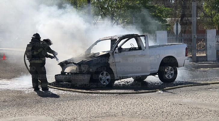 Más de cien incendios de vehículos ha atendido Bomberos de Hermosillo