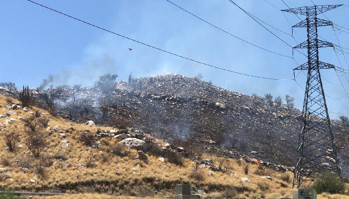 Incendio en Las Lomas se extendió hasta la mañana del viernes