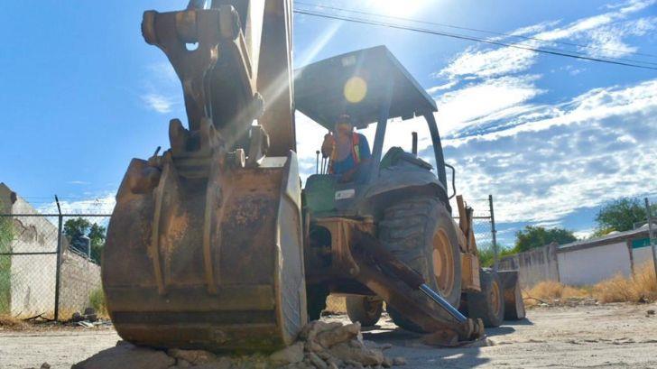 Arrancan trabajos de pavimentación en vialidad de colonia Palo Verde